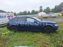 Online árverés: AUDI  A4 AVANT G-TRON 4X4