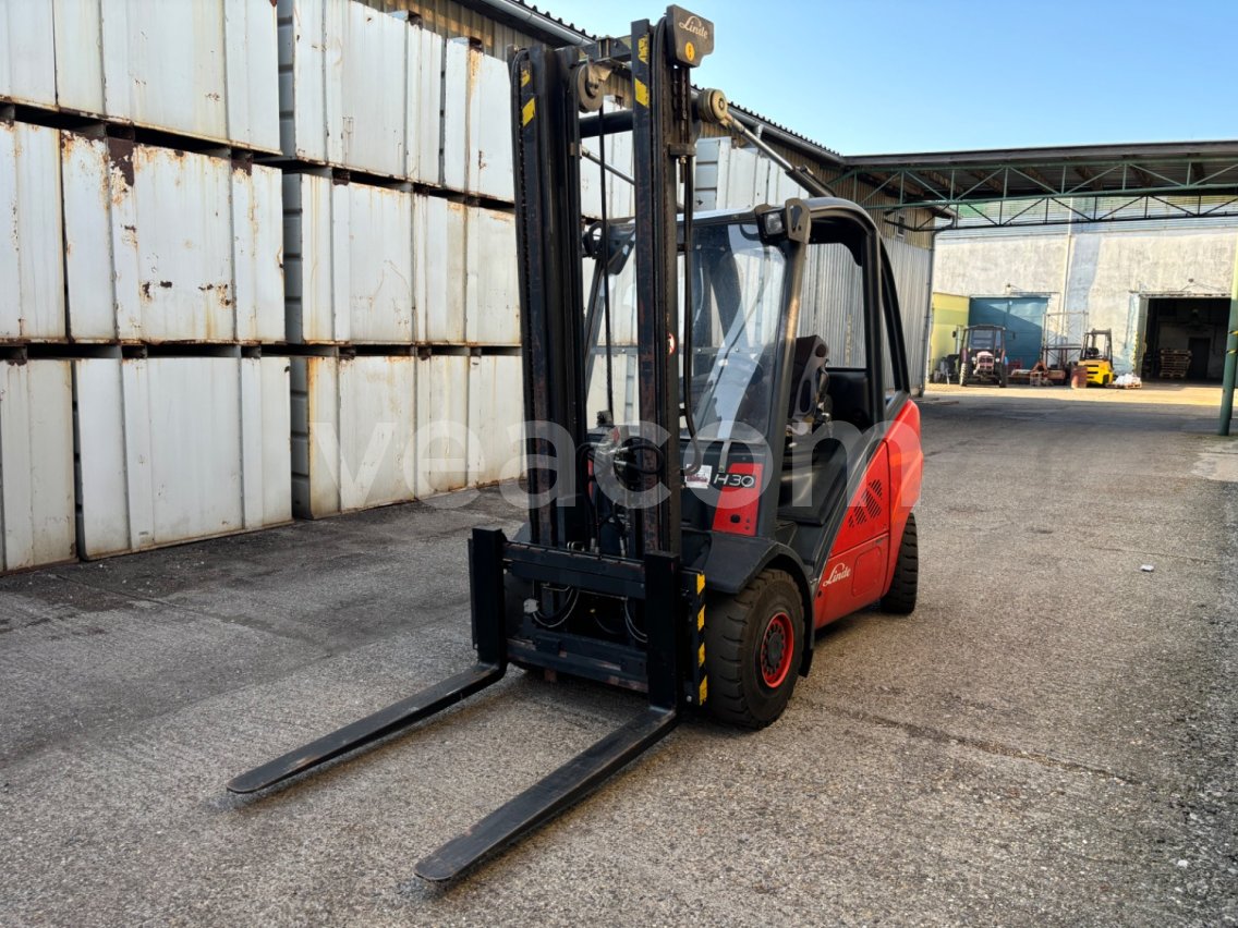 Online aukce: LINDE  H30D