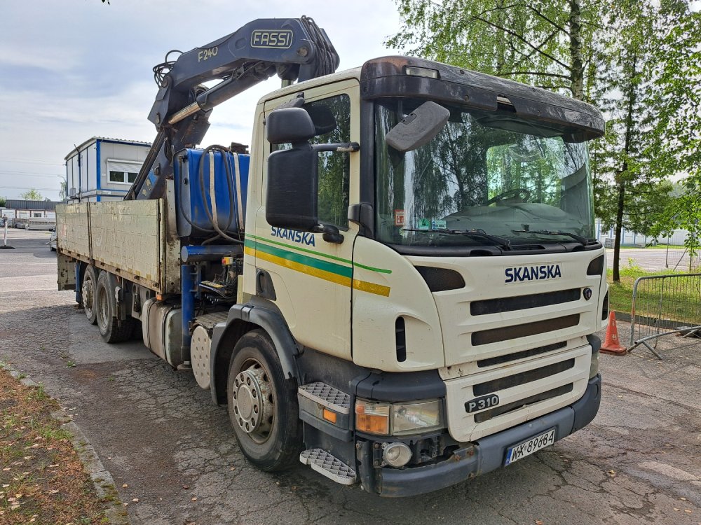 Интернет-аукцион: SCANIA  P310 + HR