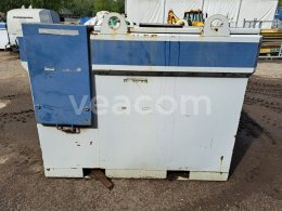 Online auction:   BERG-O-TOOL 1000L