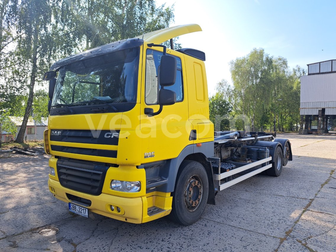 Online aukce: DAF  CF 85.460 6X2