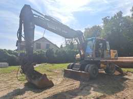 Online auction: VOLVO  EW 230C