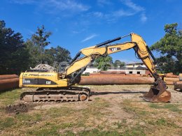 Online auction: CATERPILLAR  325D