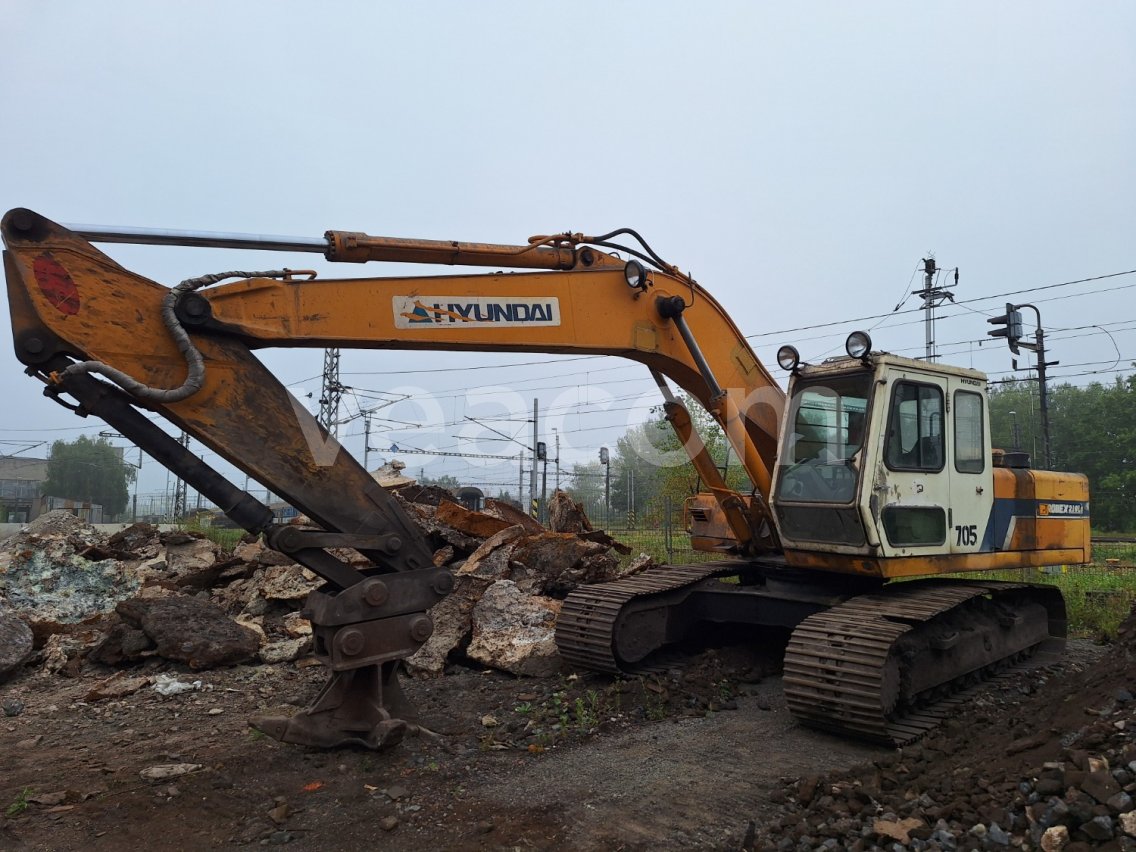 Online auction: HYUNDAI  EXCAVATOR ROBEX 210 OLC