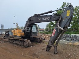 Online auction: VOLVO  EC 210 CL