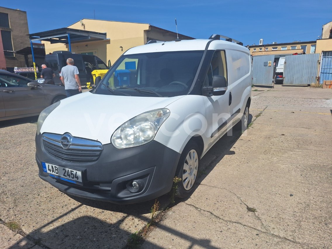 Online aukce: OPEL  COMBO-D-VAN