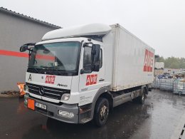 Online auction: MB  ATEGO 1222