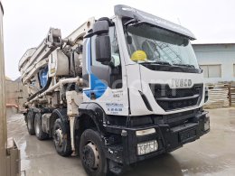 Online árverés: IVECO  AD 410TB 8X4