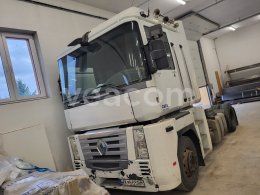 Online auction: RENAULT  MAGNUM 460