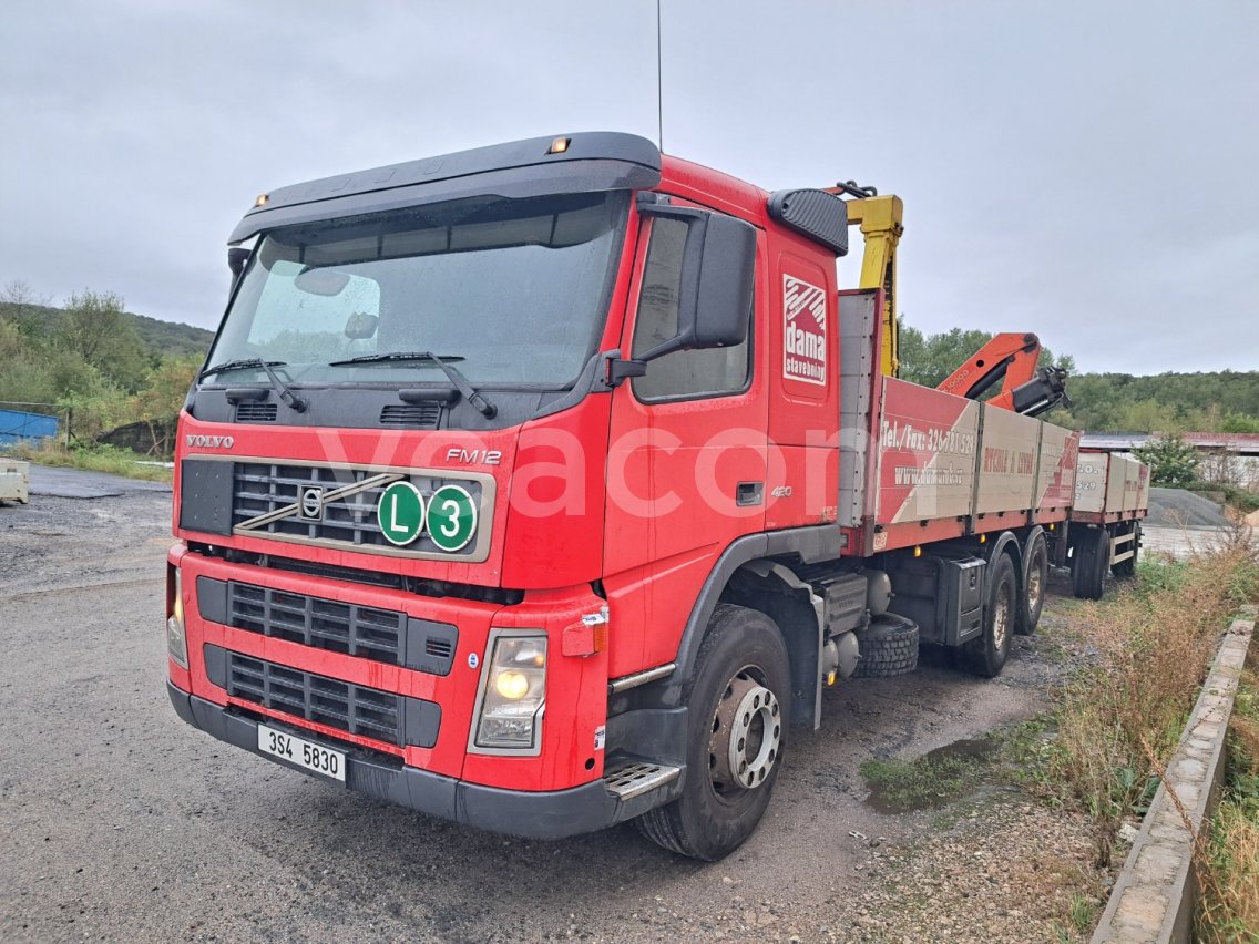 Online auction: VOLVO  FM12 6X2 S HR + PŘÍVĚS G.T.S. POT 18