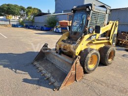 Online auction: CATERPILLAR  246