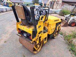 Online auction: CATERPILLAR  CB 114