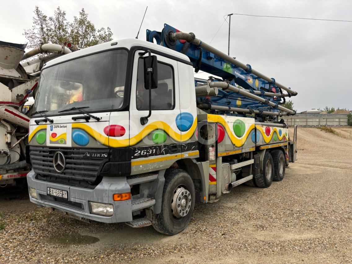 Online-Versteigerung: MB  ACTROS 2631 6X4 + PUTZMEISTER M36