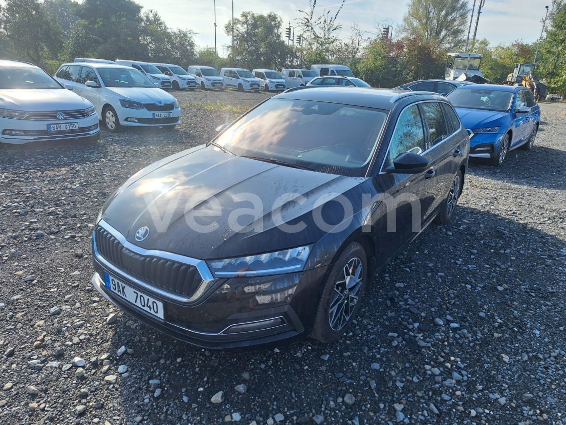 Online auction: ŠKODA  OCTAVIA