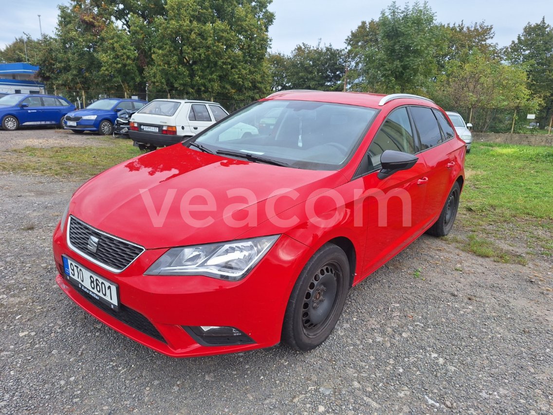 Online auction: SEAT  LEON ST