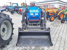 Online auction: ISEKI  TA 227 S ČELNÍM NAKLADAČEM 4X4