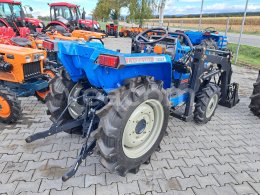 Online auction: ISEKI  TA 227 S ČELNÍM NAKLADAČEM 4X4