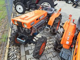 Online aukce: KUBOTA  B 7000 4X4