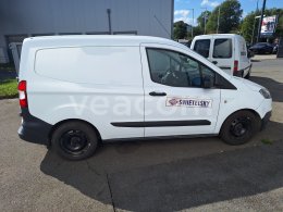 Online auction: FORD  TRANSIT COURIER