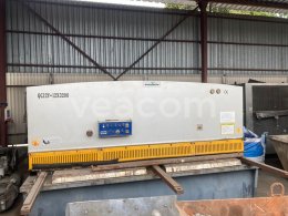 Online auction:   MANTECH QC12Y-12 X 3200