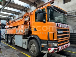 Online-Versteigerung: SCANIA  R 124 GB 8X2