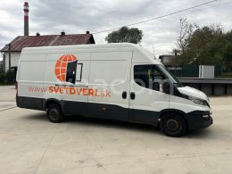 Online auction: IVECO  DAILY 35S15