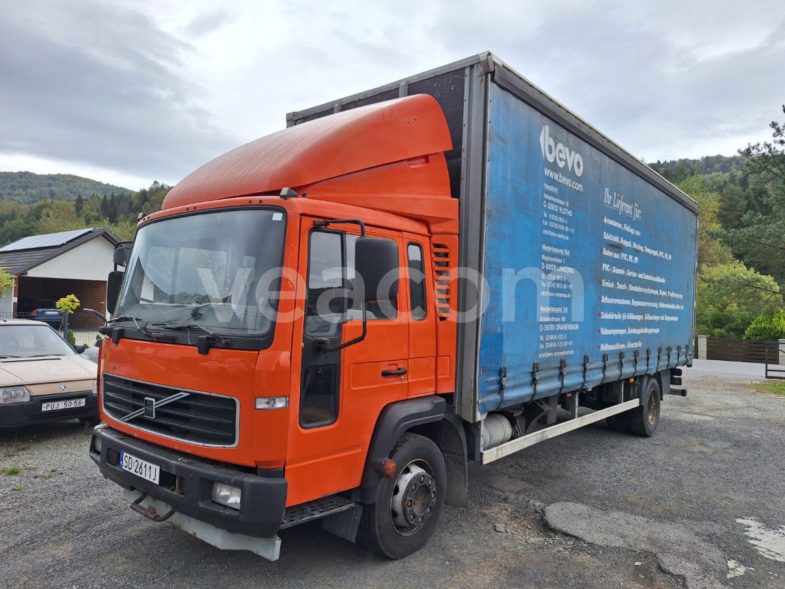 Online auction: VOLVO  FL 6