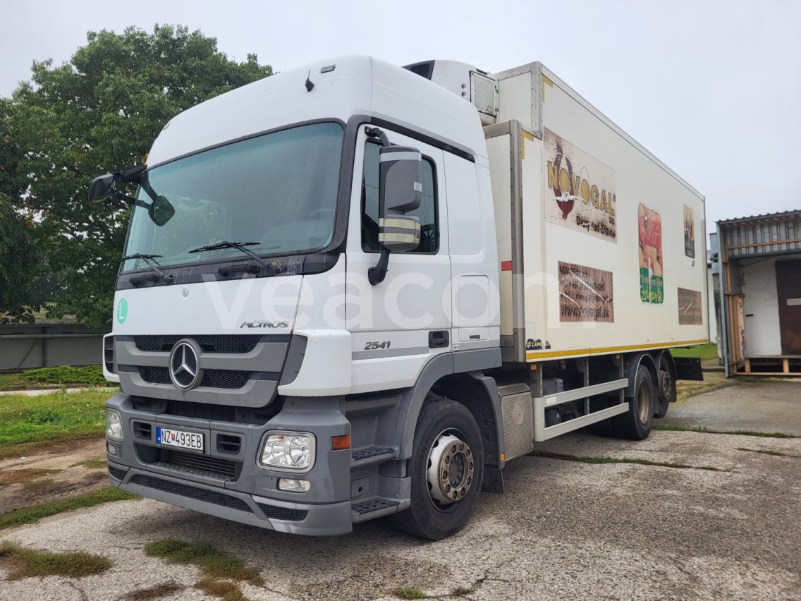 Online aukce: MB  ACTROS 2541 L 6X2