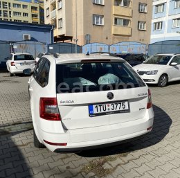 Aukcja internetowa: ŠKODA  OCTAVIA