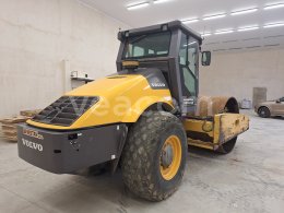 Online auction: VOLVO  SD-160 DX