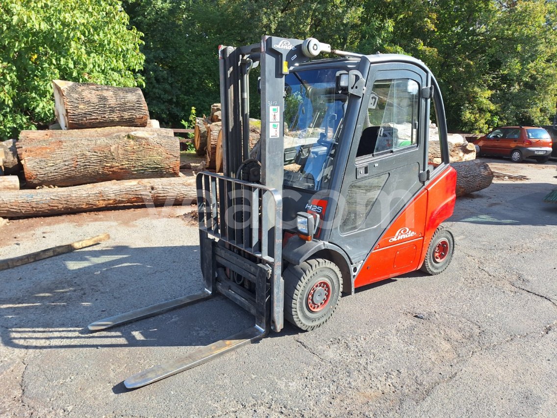 Online auction: LINDE  H25T