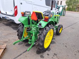 Інтернет-аукціон: JOHN DEERE  3028EN 4X4