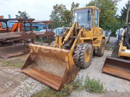 Online auction: SCHAEFF  ZL 100