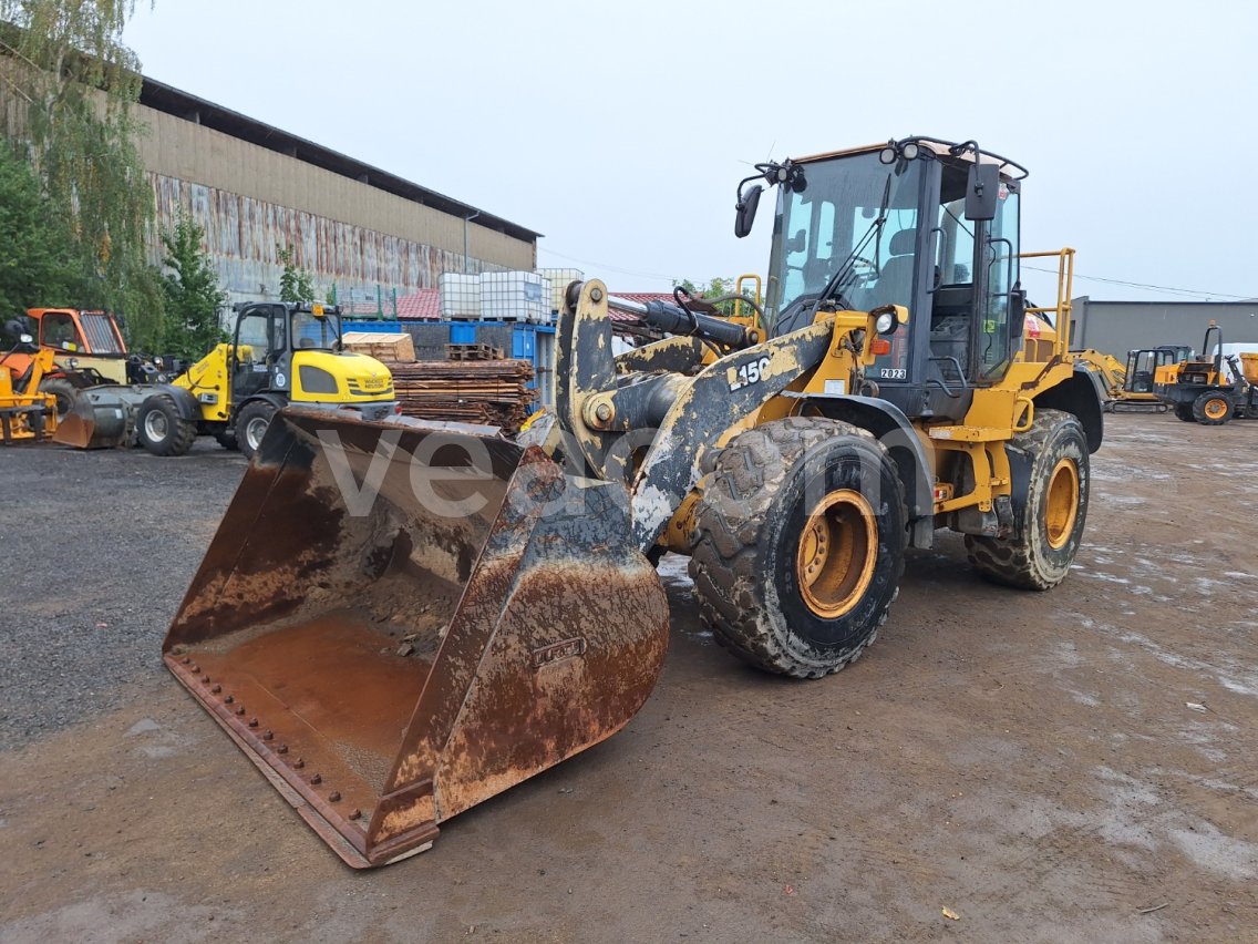 Online árverés: JOHN DEERE  BELL L156E