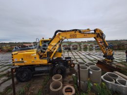 Online aukce: LIEBHERR  900