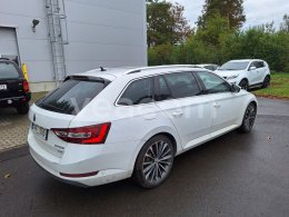 Online aukce: ŠKODA  SUPERB