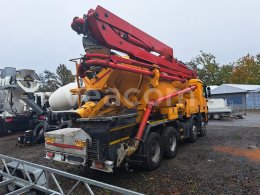 Online auction: MB  ACTROS 3244 8X4 + PUTZMEISTER TMM 24