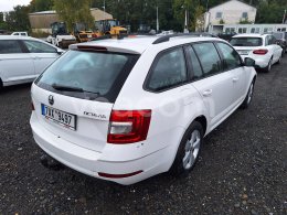 Online árverés: ŠKODA  OCTAVIA