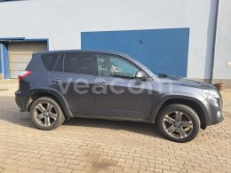 Online-Versteigerung: TOYOTA  RAV4 4X4