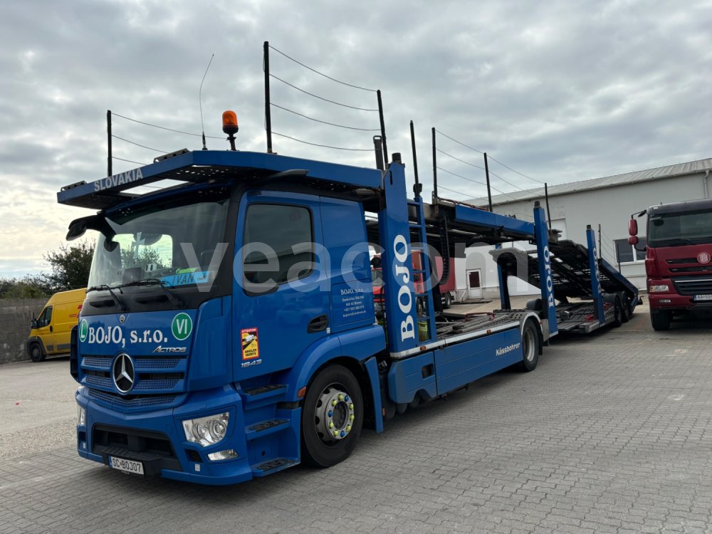 Online auction: MB  ACTROS  1843 + KASSBOHRER VARIOTRANS