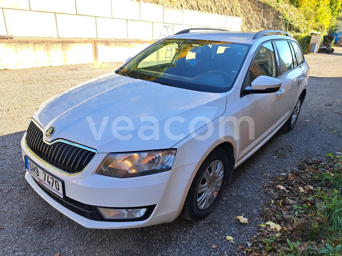 Online aukce: ŠKODA  OCTAVIA