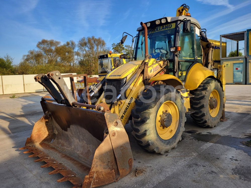 Online auction: NEW HOLLAND  B115C