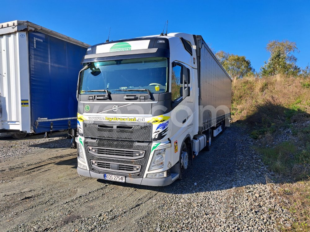 Online árverés: VOLVO  FH42T + FLIEGL SDS 350