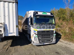 Online árverés: VOLVO  FH42T + FLIEGL SDS 350