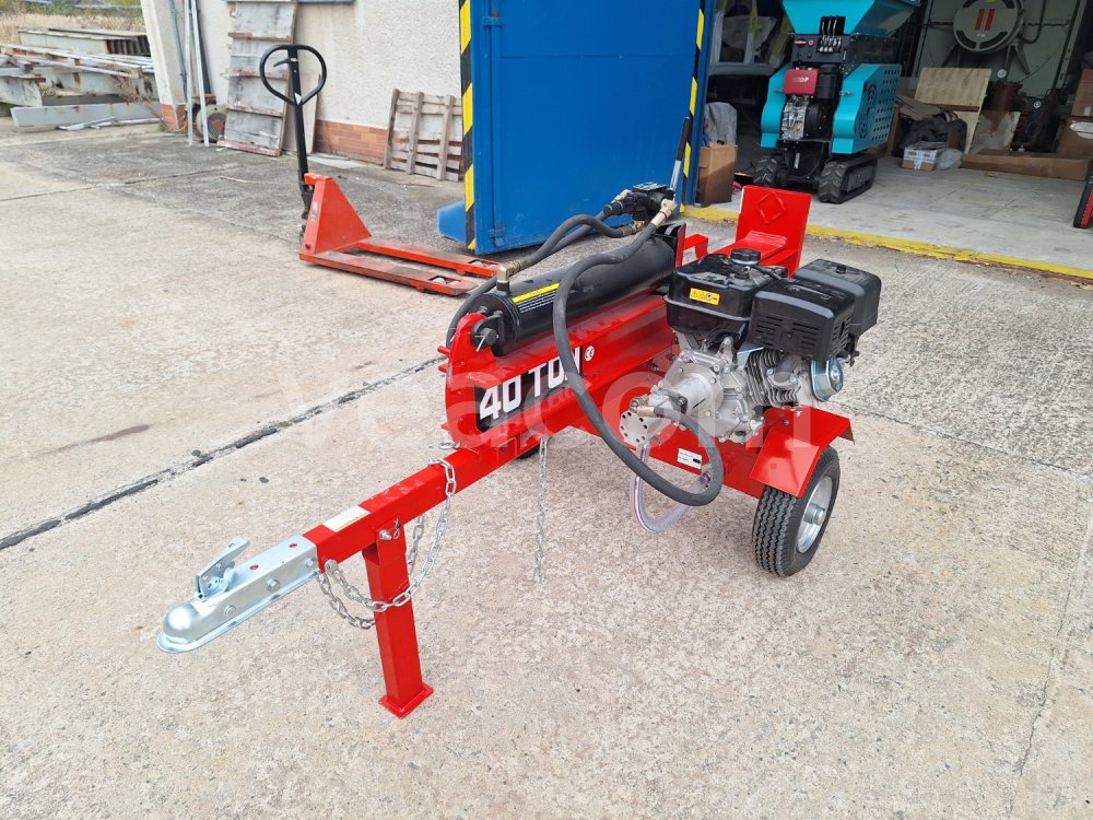 Online auction:  WOOD SPLITTER NT-40 T