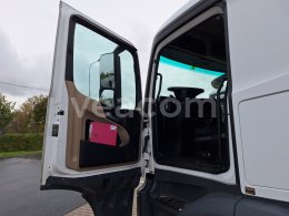 Online auction: MB  ACTROS 1843 LS