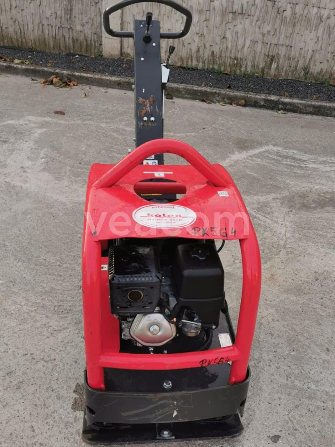 Online auction:   HUSQVARNA LG300