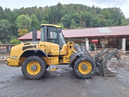 Online árverés: VOLVO  L 45 F-TPZ