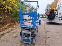 Online auction: GENIE  GS 2032