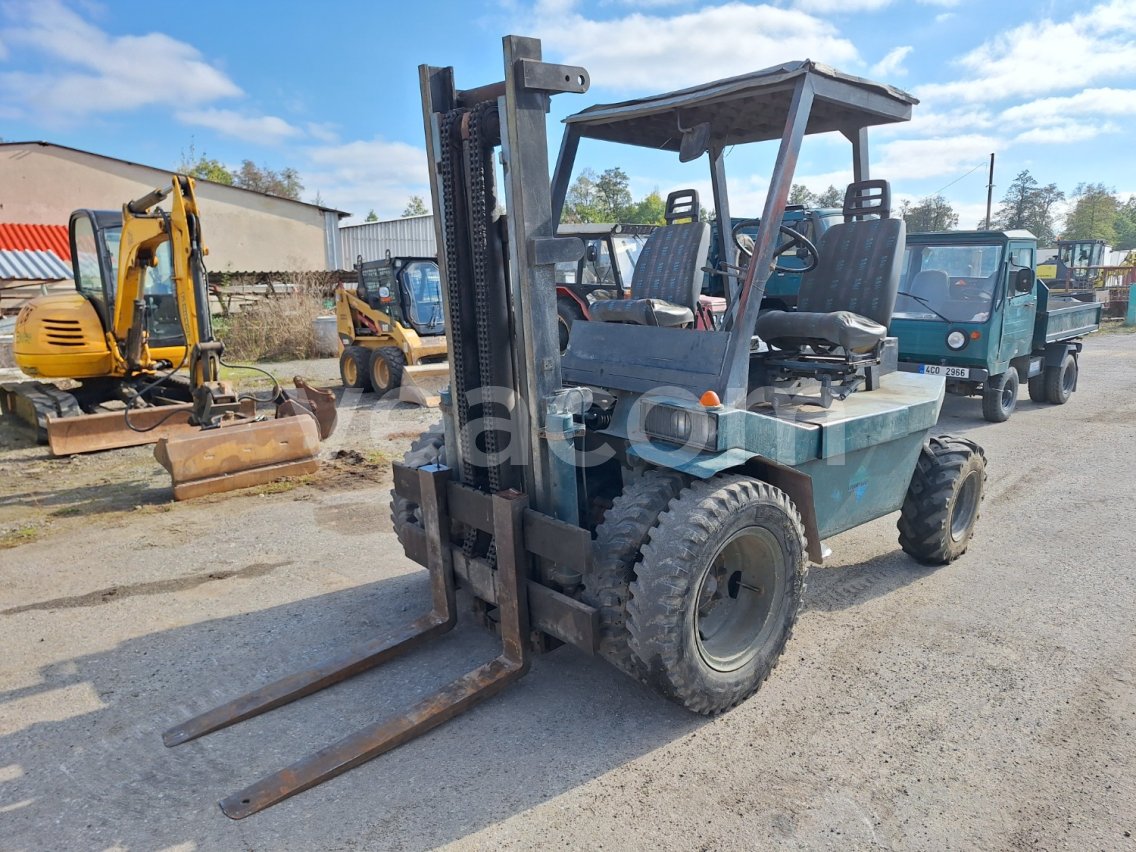 Online auction: DESTA  DVHM 3222TM